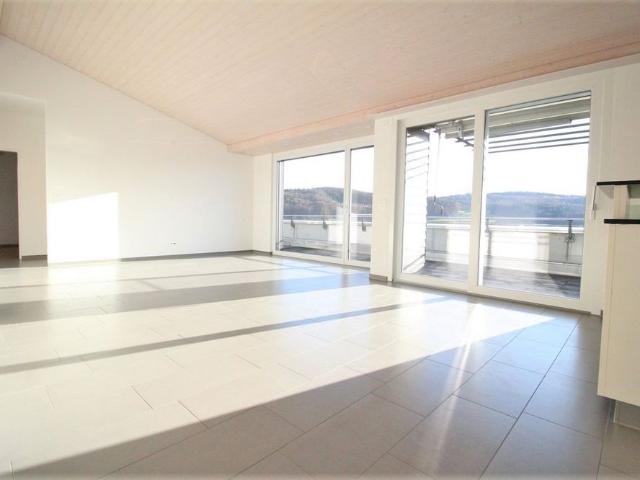 3.5 Zimmer, 94 m², 3. Stock