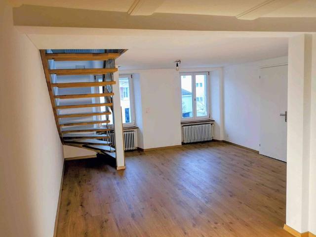 3.5 Zimmer, 94 m², 1. Stock