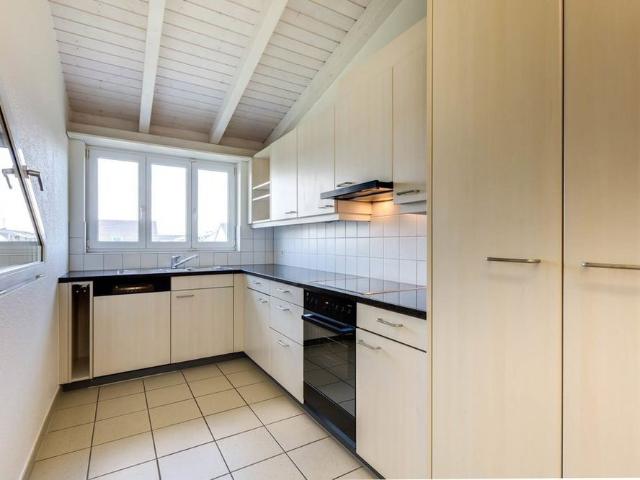 3.5 Zimmer, 94 m², 2. Stock