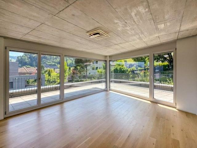 3.5 Zimmer, 94 m², EG