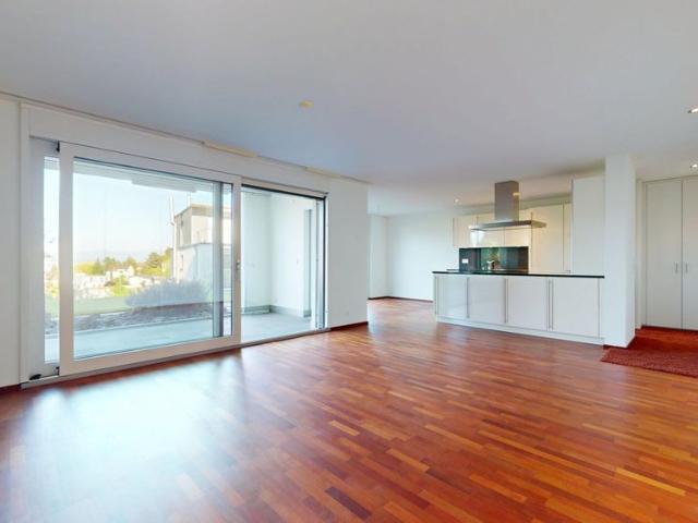 3.5 Zimmer, 94 m², EG