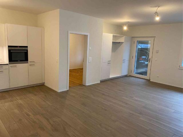 3.5 Zimmer, 94 m², EG