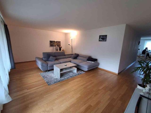 3.5 Zimmer, 95 m², 3. Stock