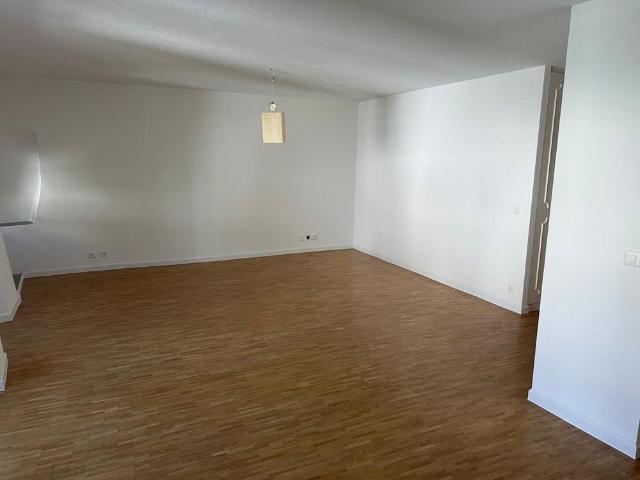 3.5 Zimmer, 95 m², 2. Stock