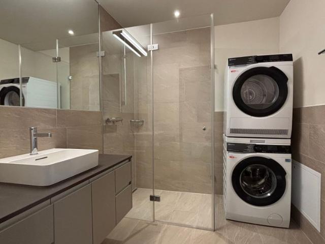 3.5 Zimmer, 95 m², 2. Stock