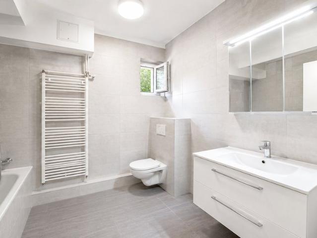3.5 Zimmer, 95 m², EG