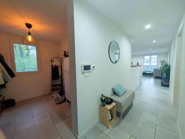 3.5 Zimmer, 96 m², 1. Stock