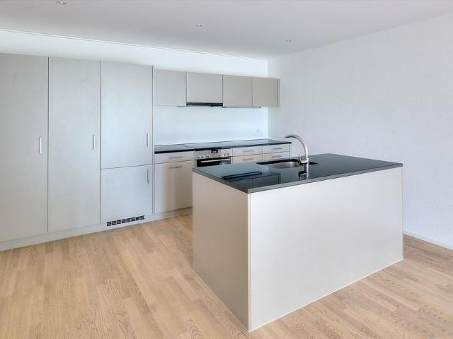 3.5 Zimmer, 96 m², 2. Stock