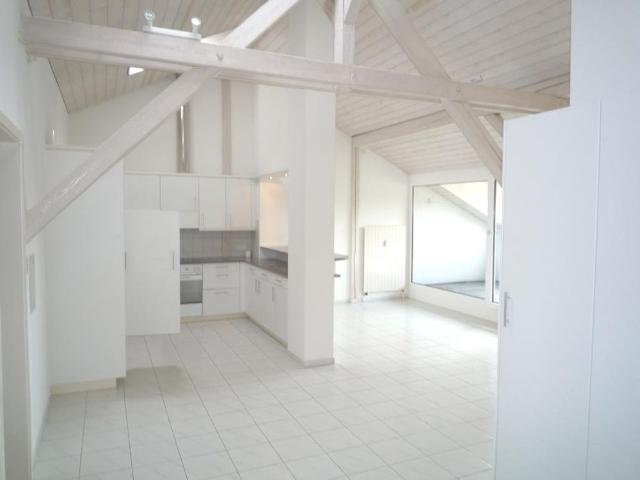3.5 Zimmer, 96 m², 6. Stock