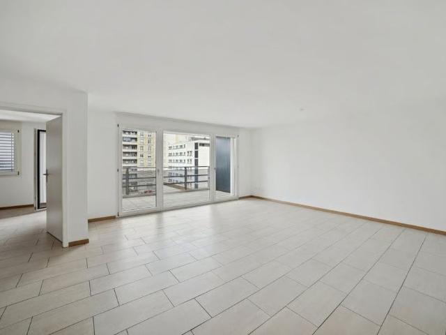 3.5 Zimmer, 96 m², 6. Stock