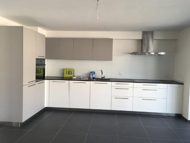 3.5 Zimmer, 96 m², EG