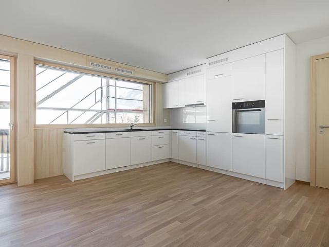 3.5 Zimmer, 97 m², 3. Stock