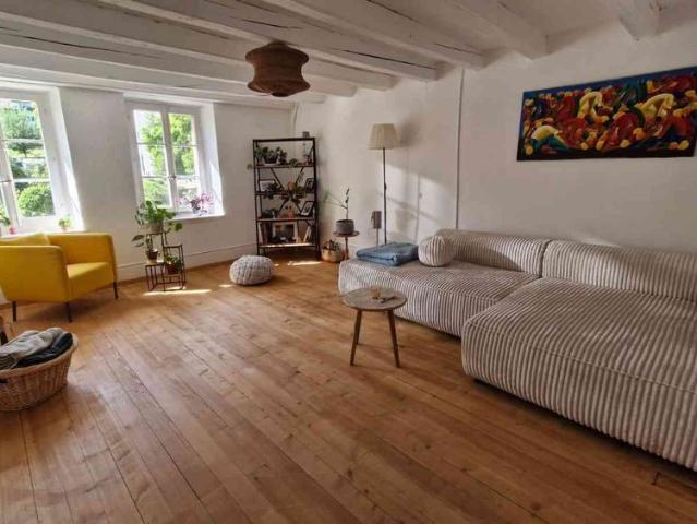 3.5 Zimmer, 97 m², 1. Stock