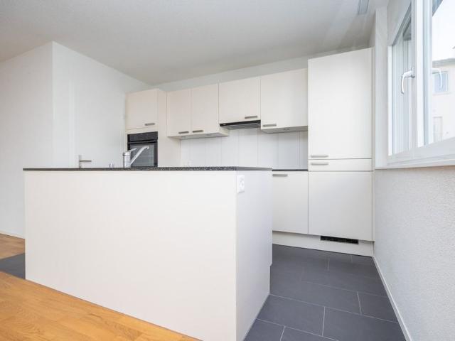 3.5 Zimmer, 98 m², 2. Stock
