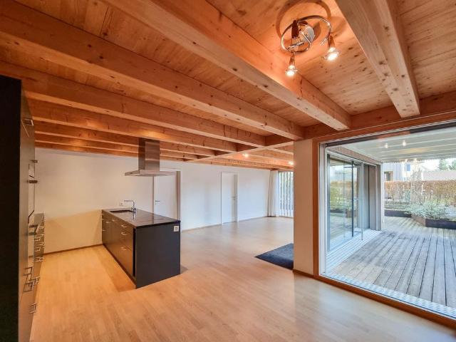 3.5 Zimmer, 98 m², EG