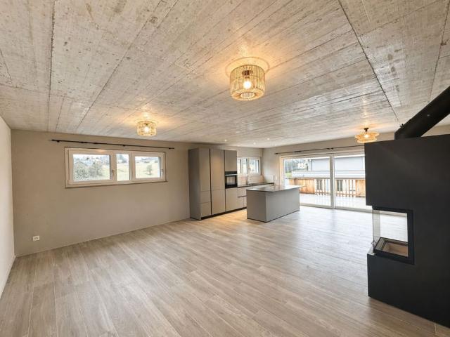 3.5 Zimmer, 99 m², 2. Stock