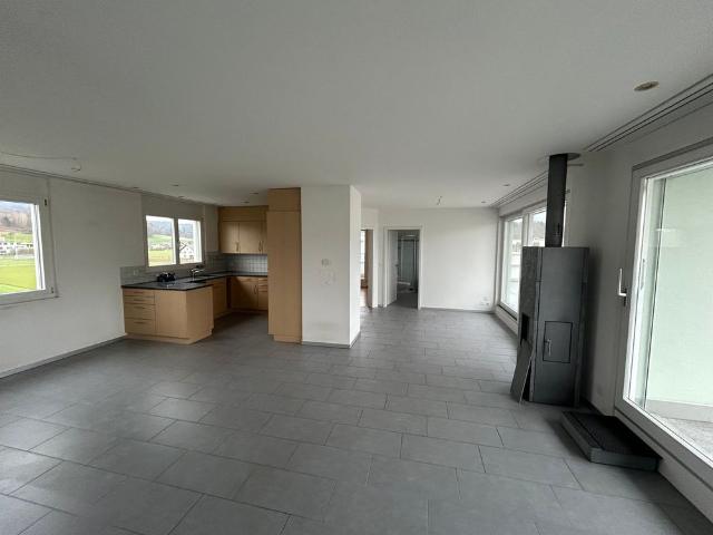 3.5 Zimmer, 90 m², 3. Stock