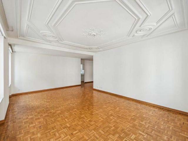 3.5 Zimmer, 90 m², 1. Stock