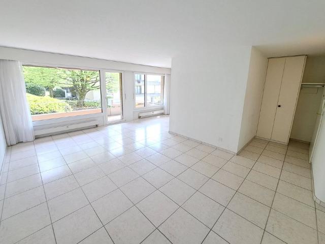 3.5 Zimmer, 90 m², 1. Stock