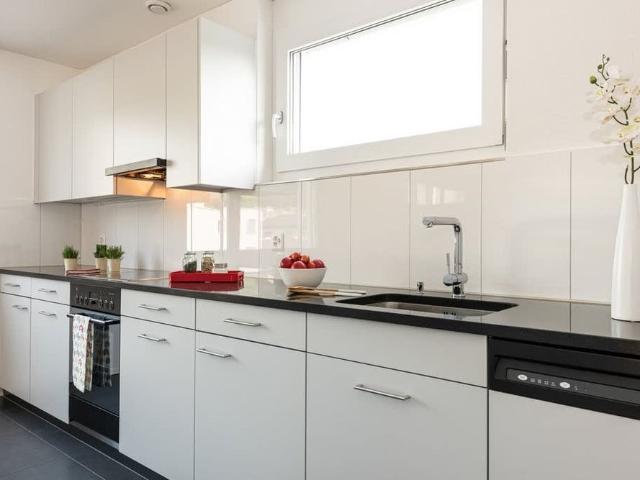 3.5 Zimmer, 90 m², 1. Stock