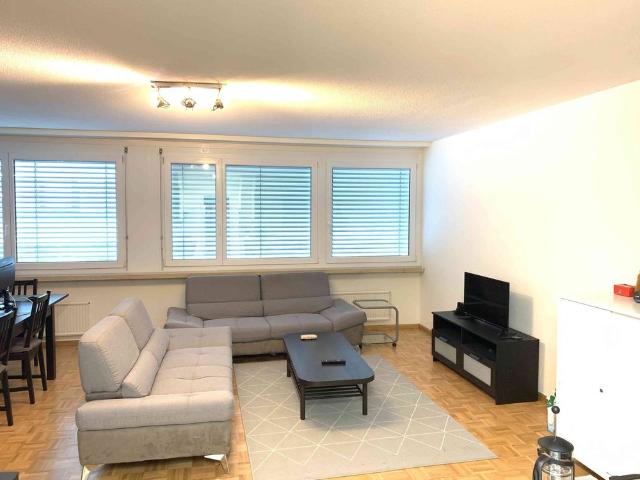3.5 Zimmer, 90 m², 1. Stock