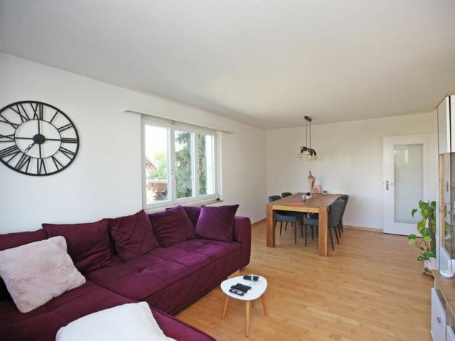 3.5 Zimmer, 90 m², 1. Stock