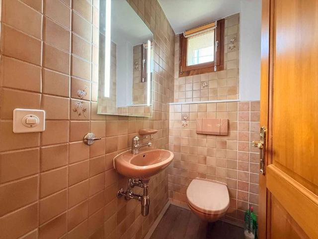 3.5 Zimmer, 90 m², 1. Stock