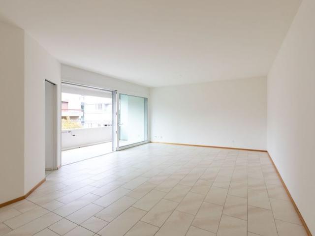 3.5 Zimmer, 90 m², 1. Stock