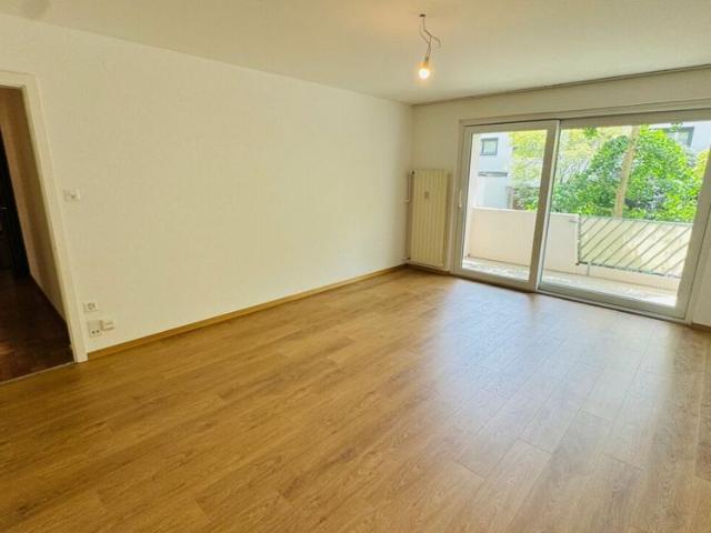 3.5 Zimmer, 90 m², 1. Stock