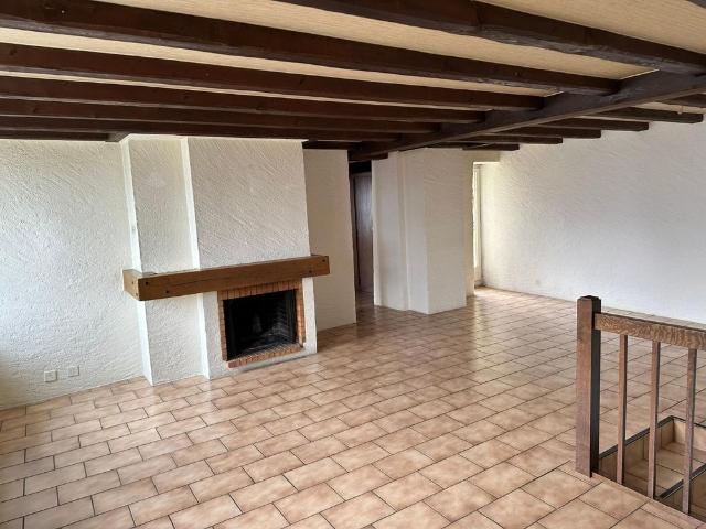 3.5 Zimmer, 90 m², 1. Stock