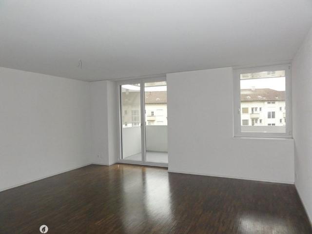 3.5 Zimmer, 90 m², 2. Stock