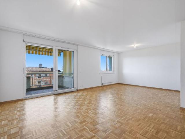 3.5 Zimmer, 90 m², 2. Stock