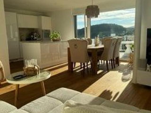 3.5 Zimmer, 90 m²
