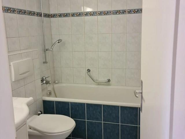 3.5 Zimmer, 90 m², EG