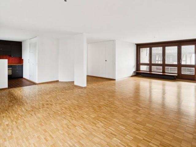 3.5 Zimmer, 90 m², EG