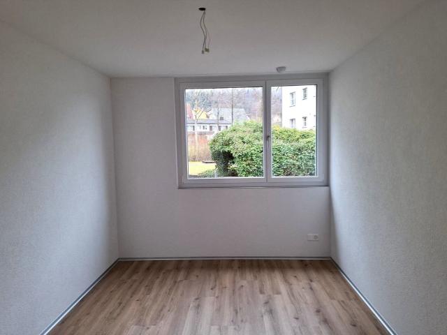 3.5 Zimmer, 90 m², EG