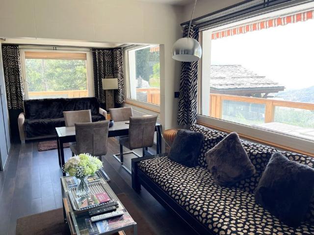 3.5 Zimmer, 90 m², EG