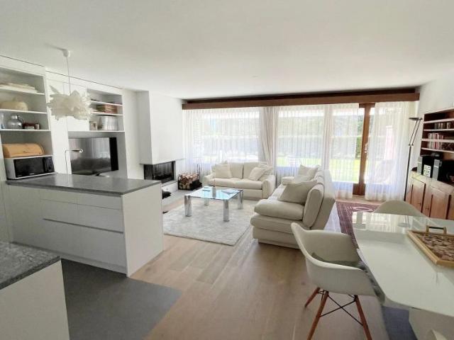 3.5 Zimmer, 90 m², EG