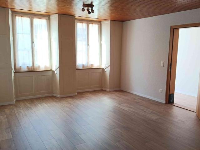 3.5 Zimmer, 90 m², EG
