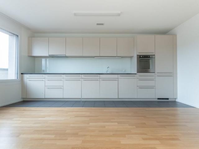 3.5 Zimmer, 91 m², 6. Stock