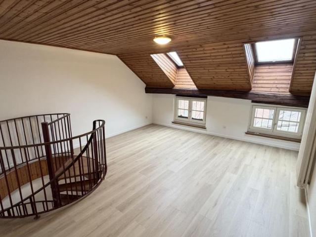 3.5 Zimmer, 92 m², 3. Stock