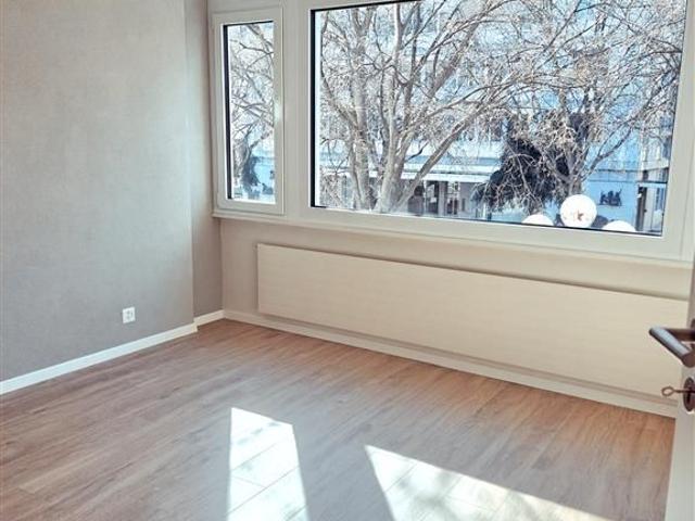 3.5 Zimmer, 92 m², 1. Stock