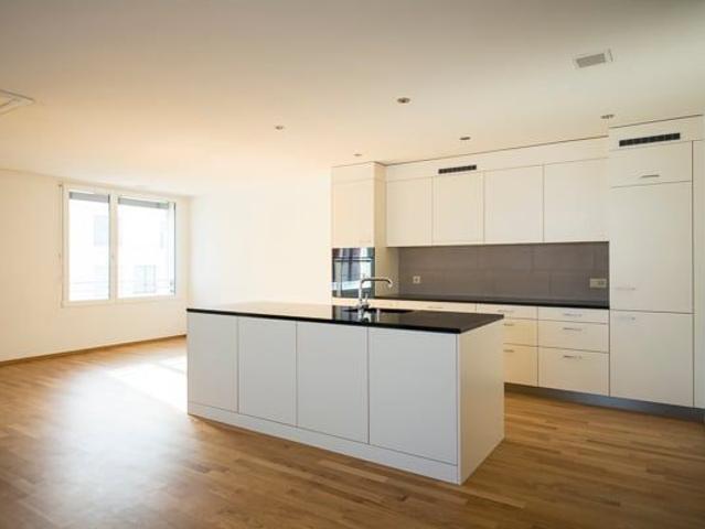 3.5 Zimmer, 92 m², 1. Stock