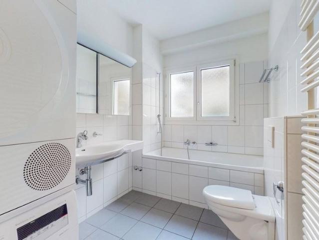 3.5 Zimmer, 92 m², 1. Stock