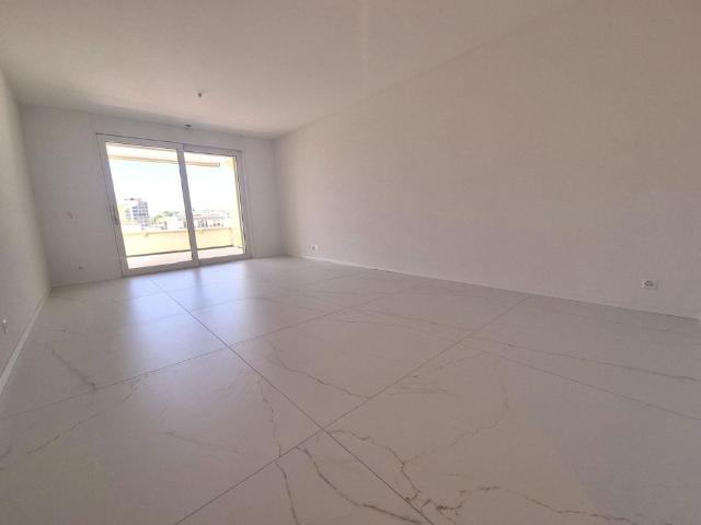 3.5 Zimmer, 92 m², 5. Stock