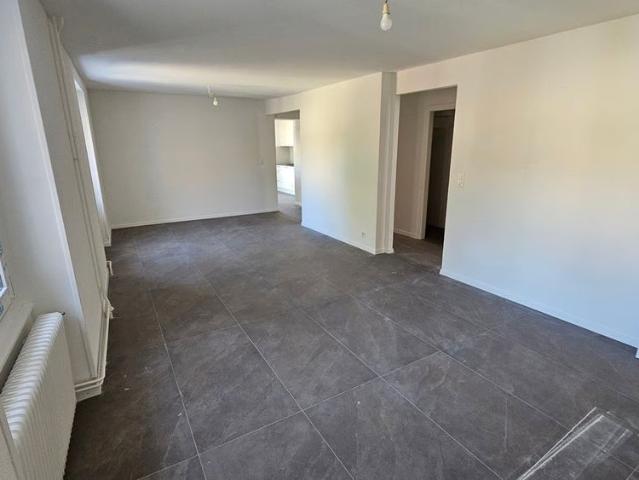 3.5 Zimmer, 93 m², 1. Stock