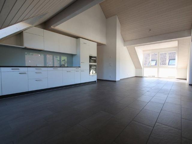 3.5 Zimmer, 93 m², 2. Stock