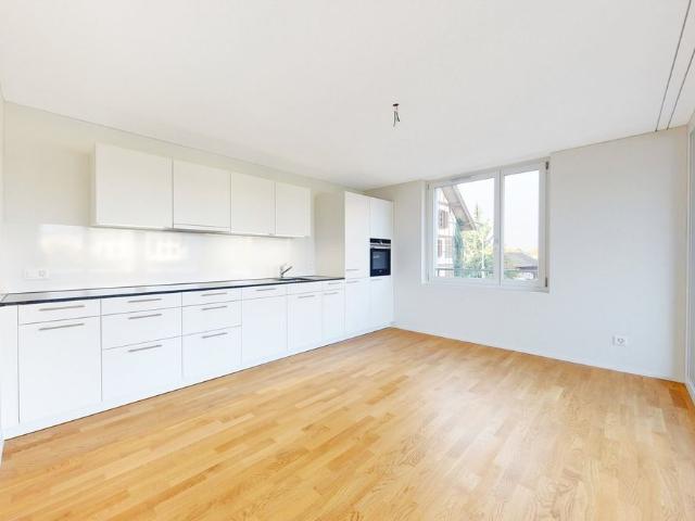 3.5 Zimmer, 93 m², 2. Stock