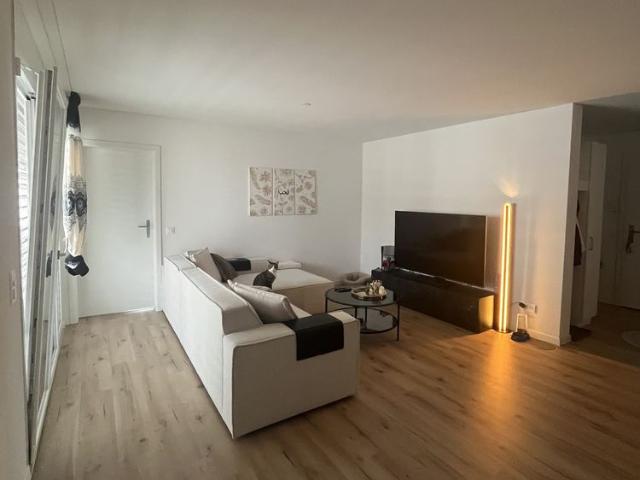 3.5 Zimmer, 93 m², 2. Stock