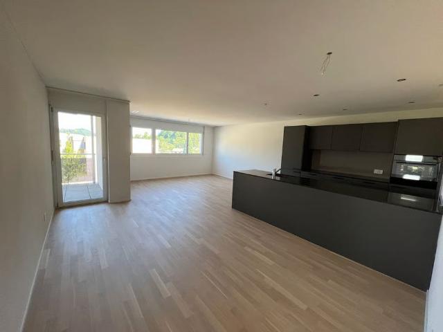 3.5 Zimmer, 93 m², EG